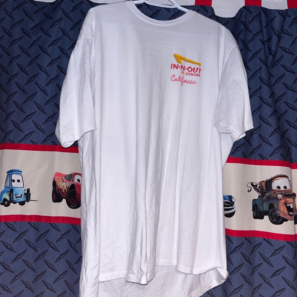 new in-n-out california T-shirt